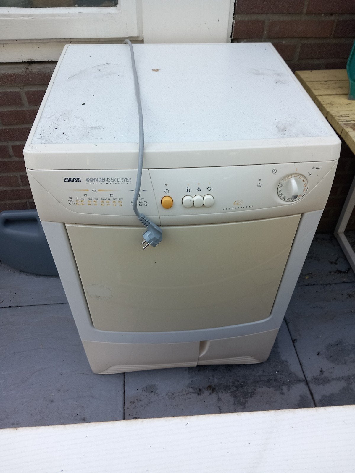 Zanussi Condensdroger - Gebruikt maar functioneel, Witgoed en Apparatuur, Wasdrogers, Ophalen, 6 tot 8 kg, Gebruikt, 85 tot 90 cm