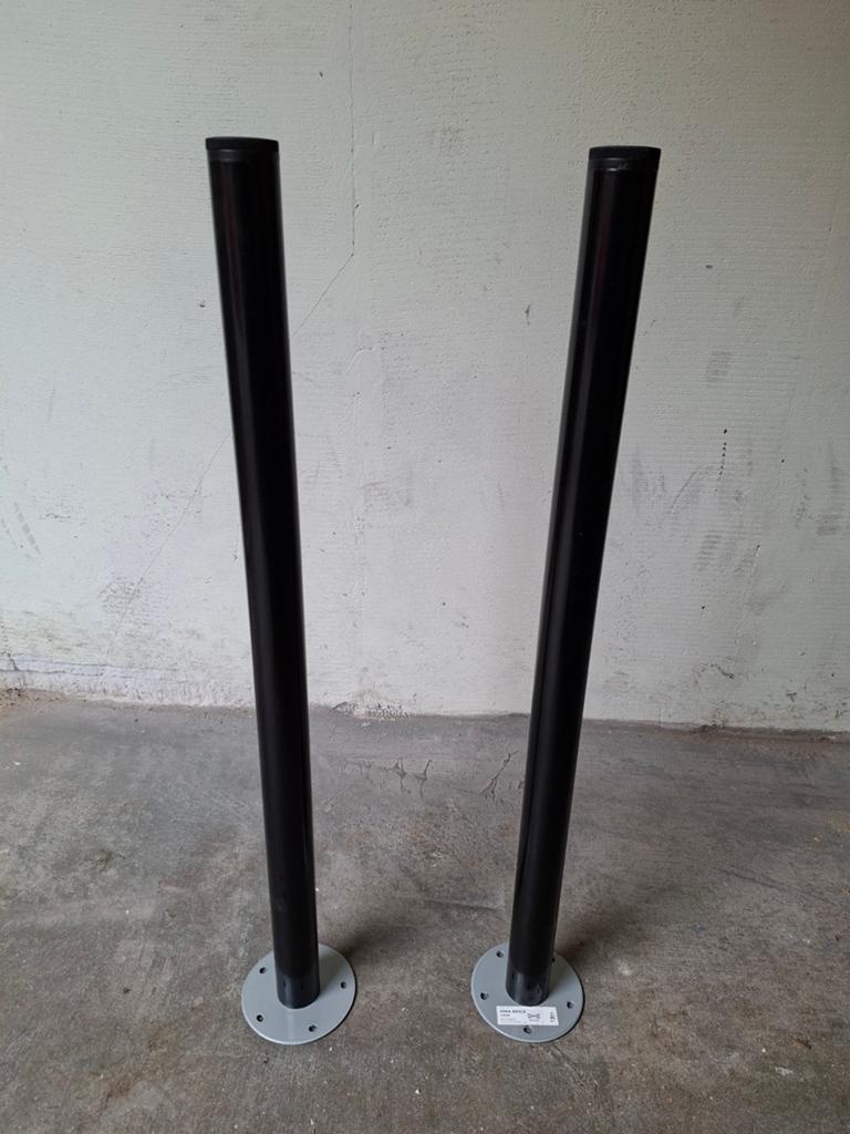 Vika Adils Zwart - 2 stuks, Ophalen of Verzenden, Rond, 50 tot 100 cm, 50 tot 100 cm