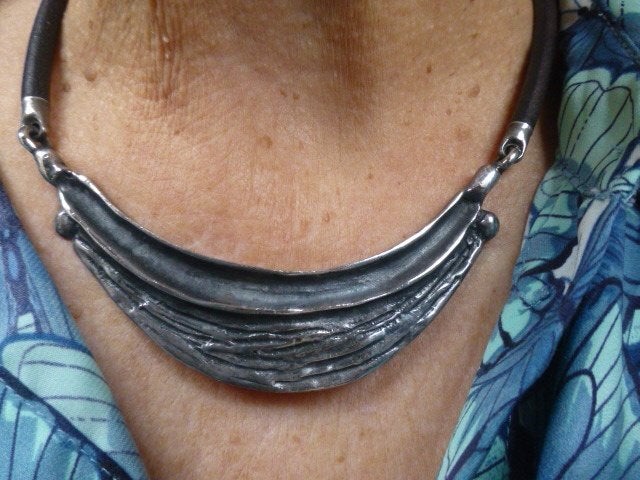Modernist Zilveren Hanger Lederen Collier HARRIE LENFERINK, Verzenden, Zilver, Ketting