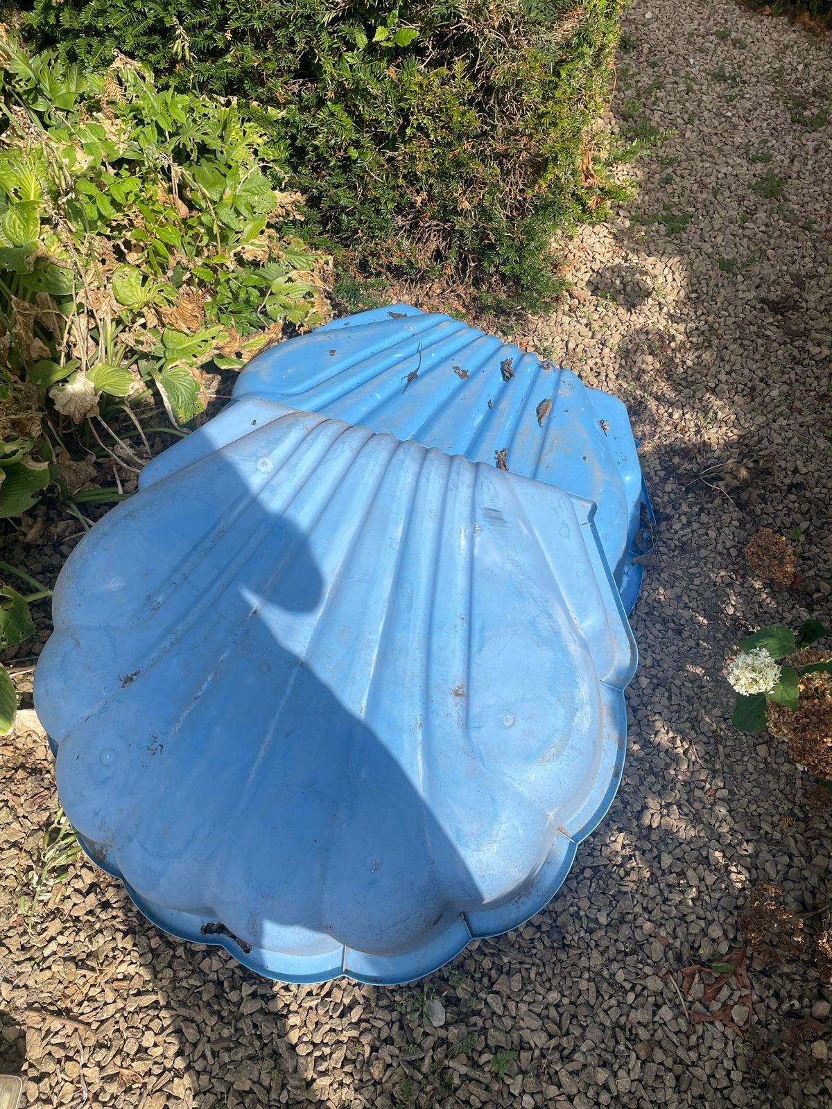 Blauwe schelp zandbak/zwembadje, Ophalen, Gebruikt