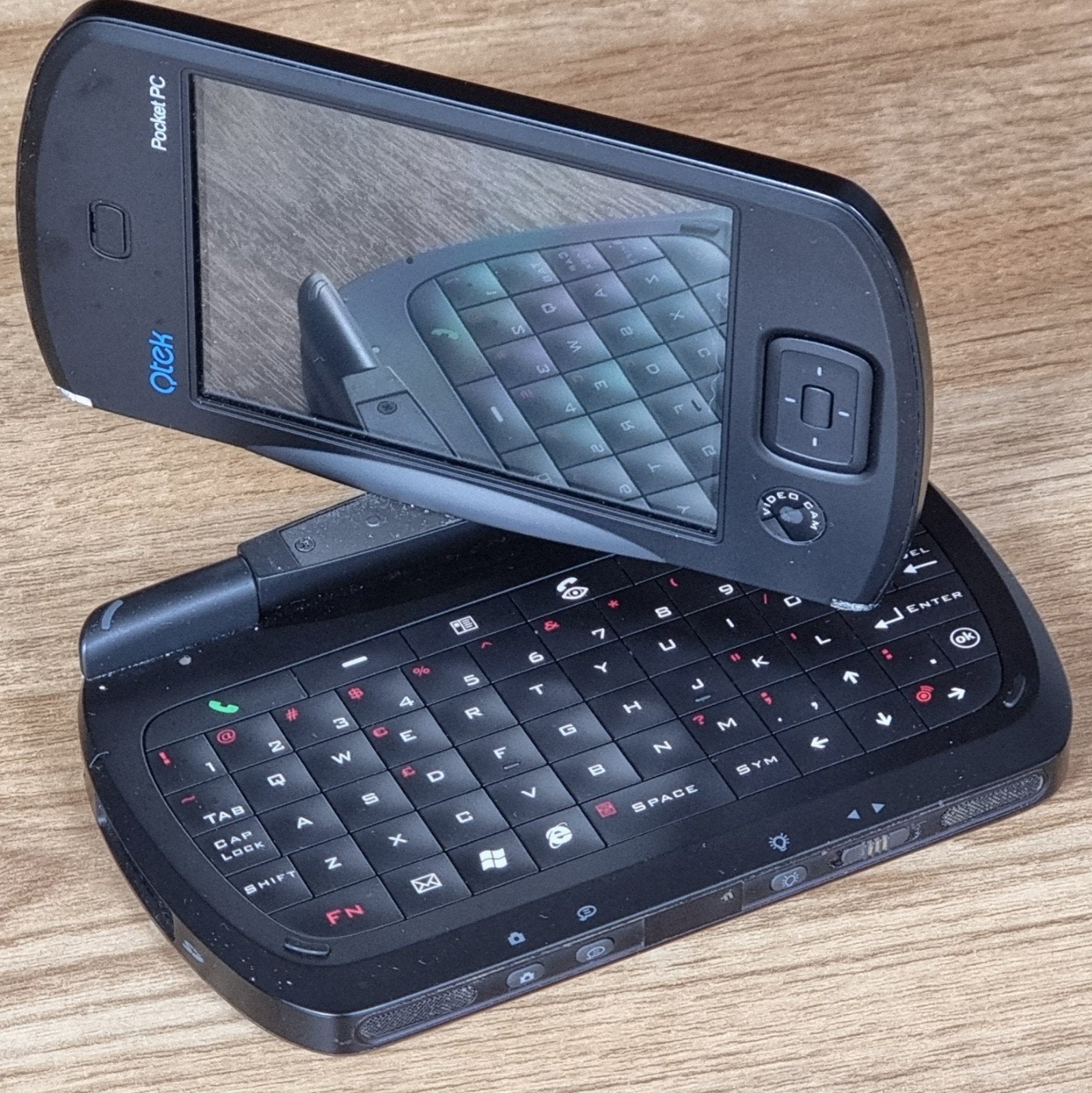 Zeldzame Qtek 9000 / HTC Universal / MDA PRO - Vintage PDA/S, Telecommunicatie, Ophalen, Gebruikt, Minder dan 3 megapixel, Zonder abonnement