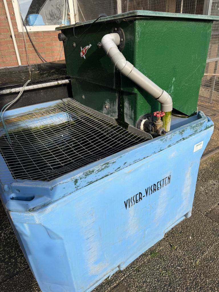 Quarantaine Bak, Tuin en Terras, Ophalen, Zo goed als nieuw, Vijverfilter