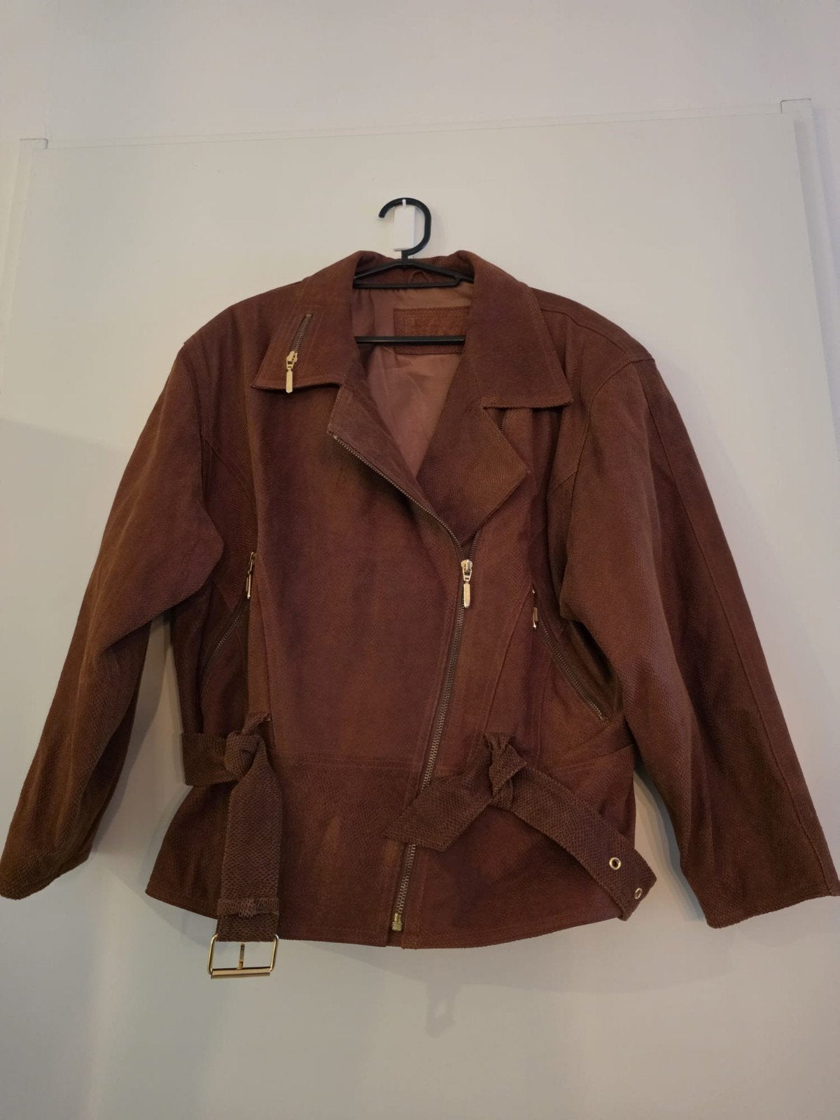 Vintage suède biker jack in cognac/roestbruine kleur maat 40, Ophalen of Verzenden, Zo goed als nieuw, Maat 38/40 (M), Bruin