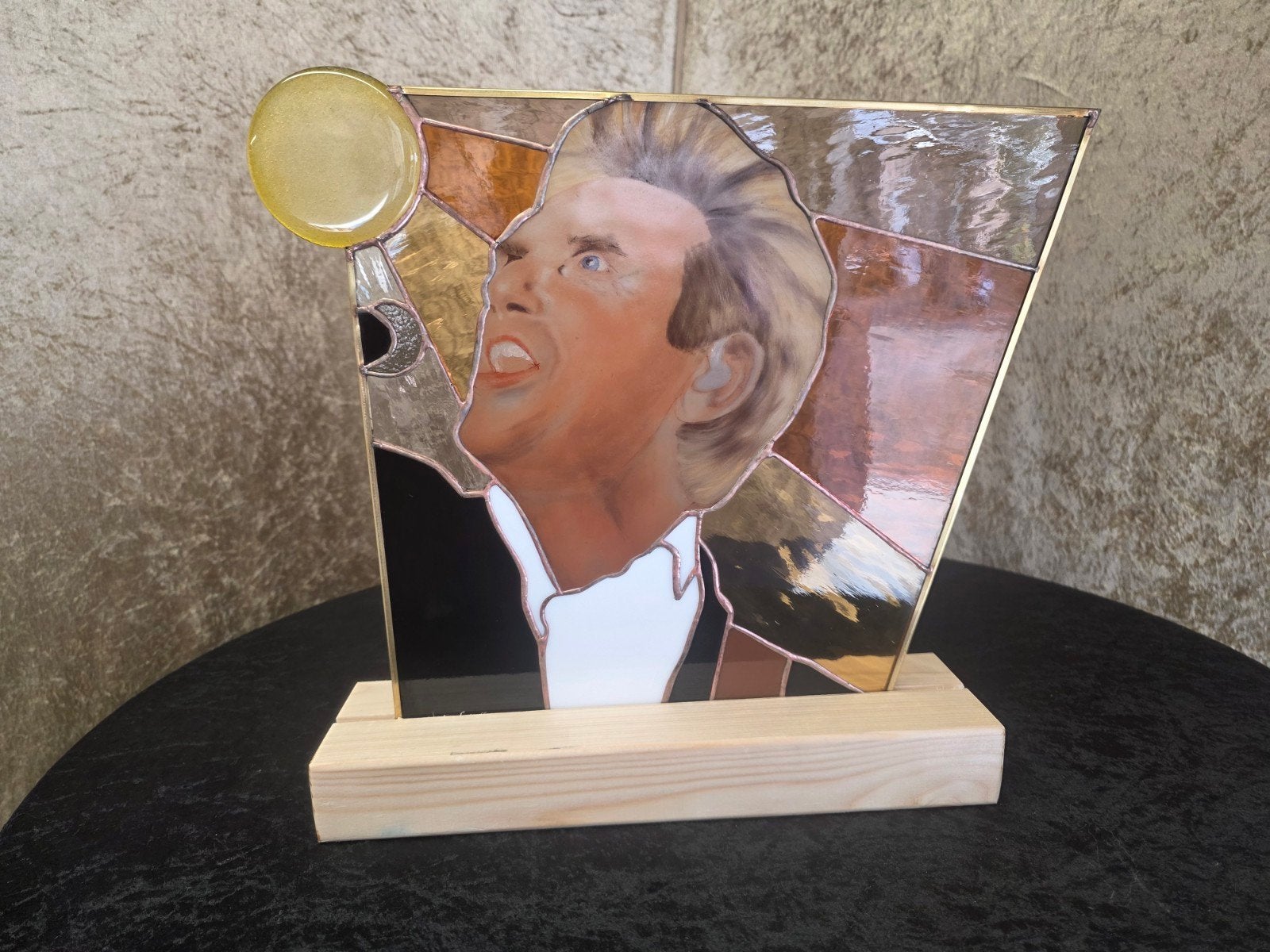 Uniek gebrandschilderd portret van Hennie Vrienten, Antiek en Kunst, Ophalen of Verzenden