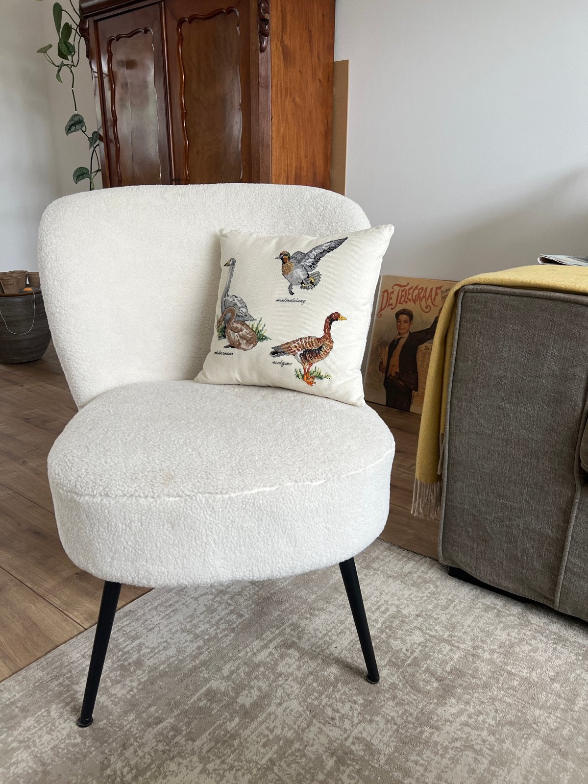 Witte Teddy Fauteuil - Comfortabel en Stijlvol Stoeltje, Ophalen, Gebruikt, Minder dan 75 cm, Stof