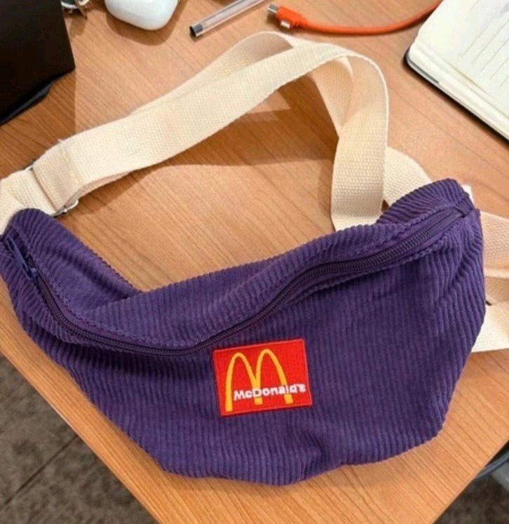 Paarse McDonald's heuptasje - Nieuw, Ophalen of Verzenden, Nieuw, Paars, Overige typen