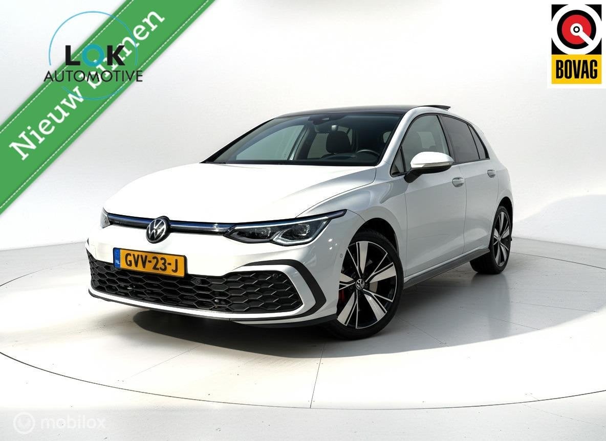 Volkswagen Golf 1.4 eHybrid GTE PANO|IQLIGHT|HUD|CAMERA|, Auto's, Stof, Gebruikt, 4 cilinders, Wit