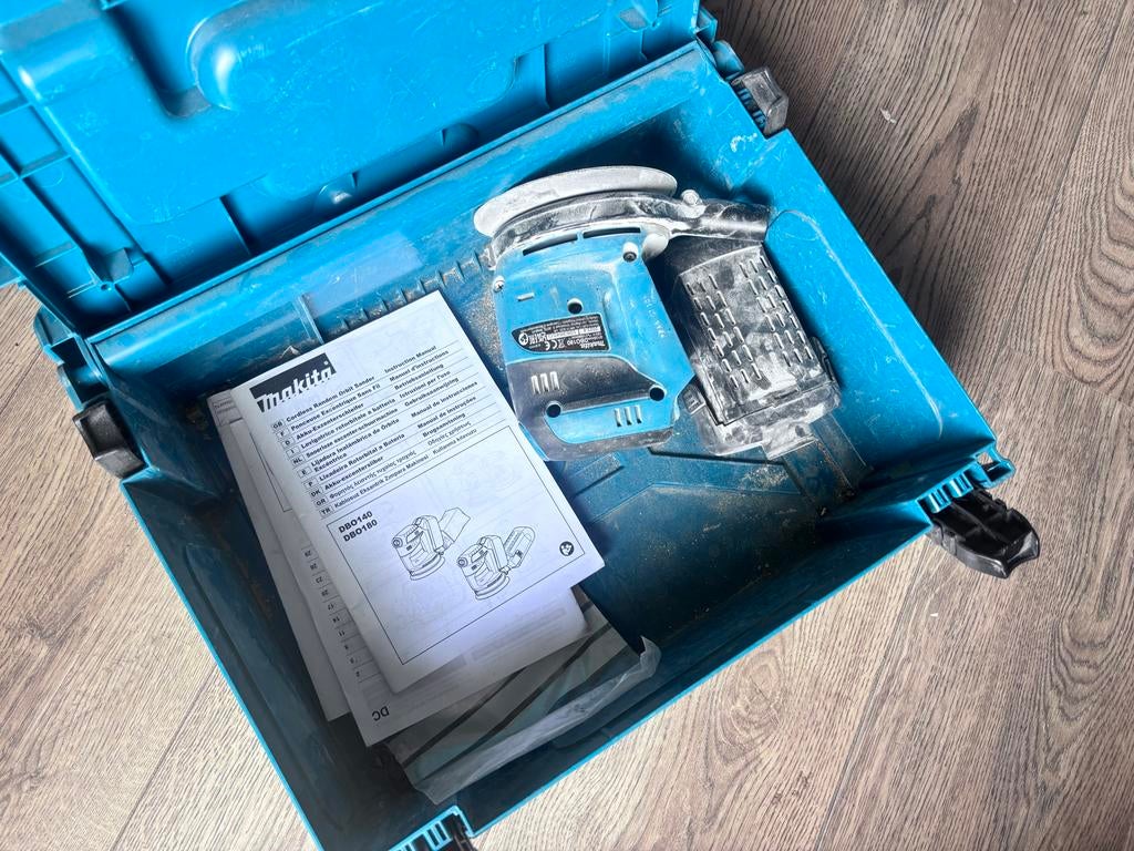 Makita schuurmachine (DBO140/DBO180) zonder accu/box, Ophalen, Gebruikt, Minder dan 600 watt, Excentrische schuurmachine