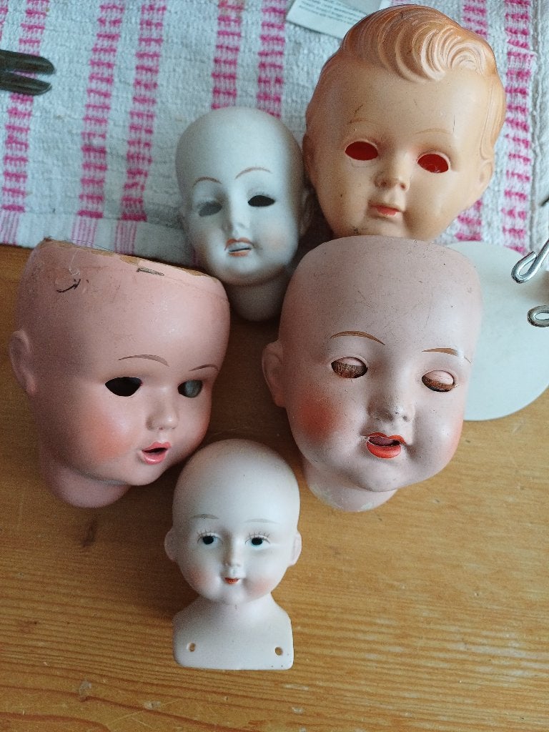 Poppen hooftjes, Ophalen of Verzenden, Gebruikt, Pop
