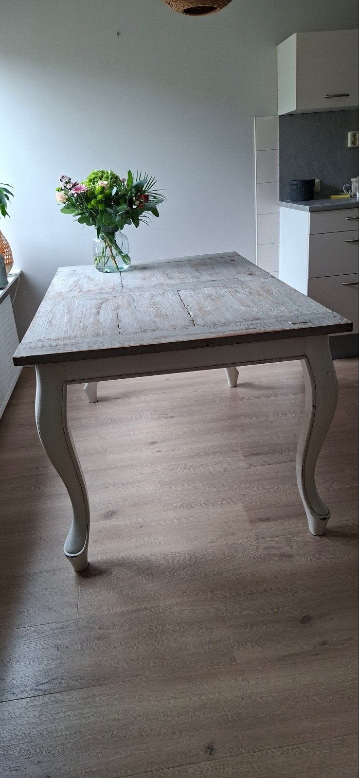 eettafel massief hout en verlengbaar, 50 tot 100 cm, Zo goed als nieuw, Vijf personen of meer, 150 tot 200 cm