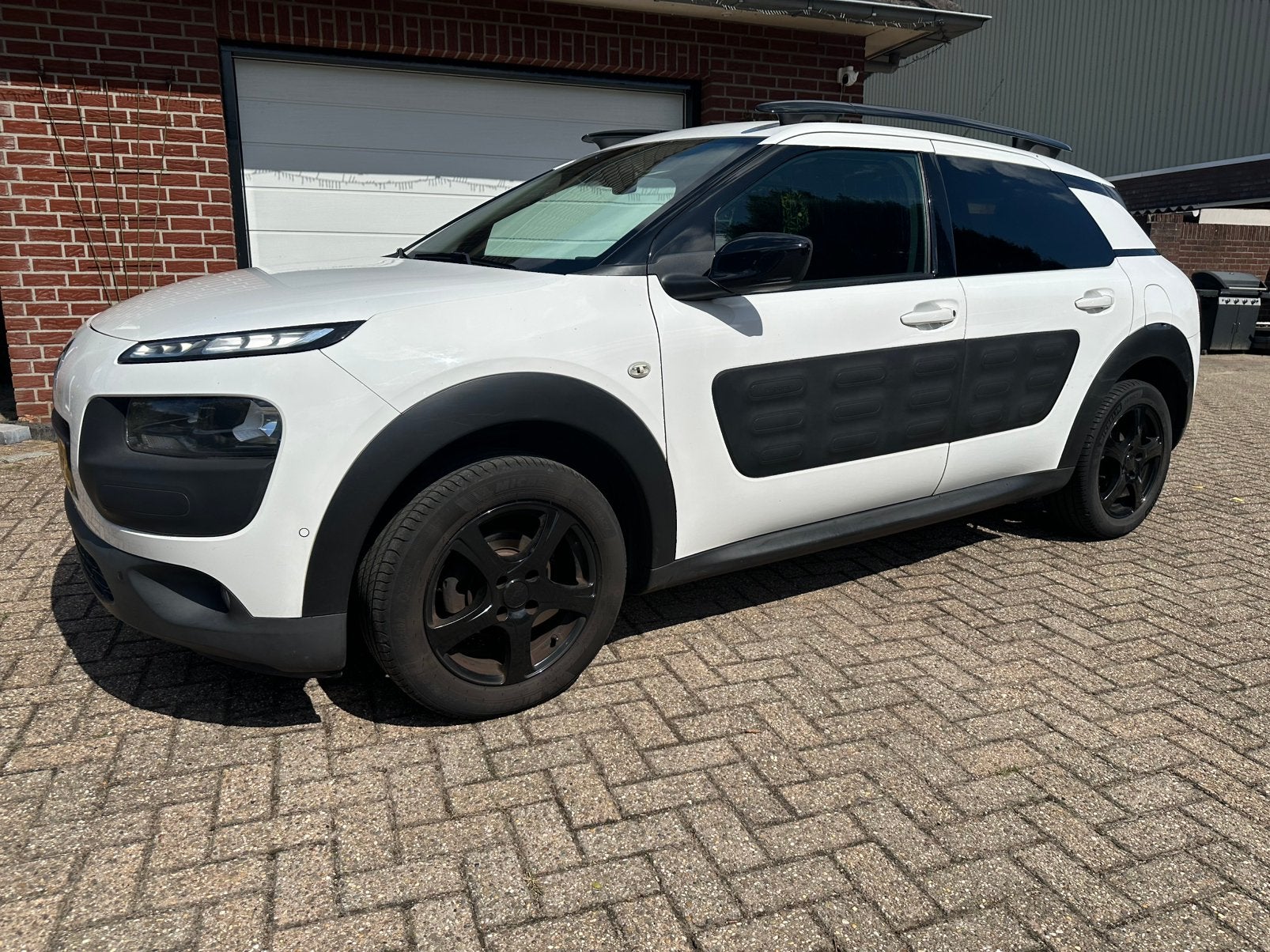 Citroën C4 Cactus 1.2 VTI Business Plus AIRCO NAVI CC 2016, Auto's, Voorwielaandrijving, Stof, 1199 cc, Wit