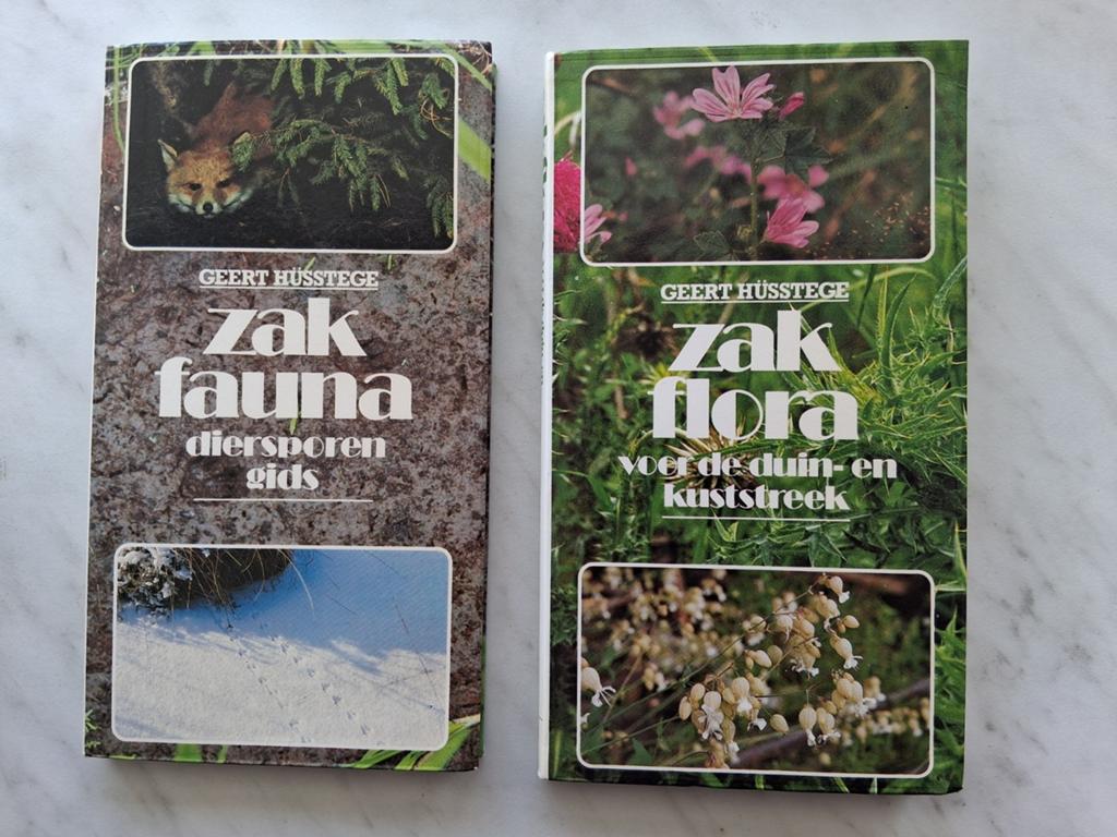 Zakfauna DIERSPORENGIDS + 2  Zakflora voor weg en wei  +, Ophalen of Verzenden, Zo goed als nieuw, Bloemen, Planten en Bomen