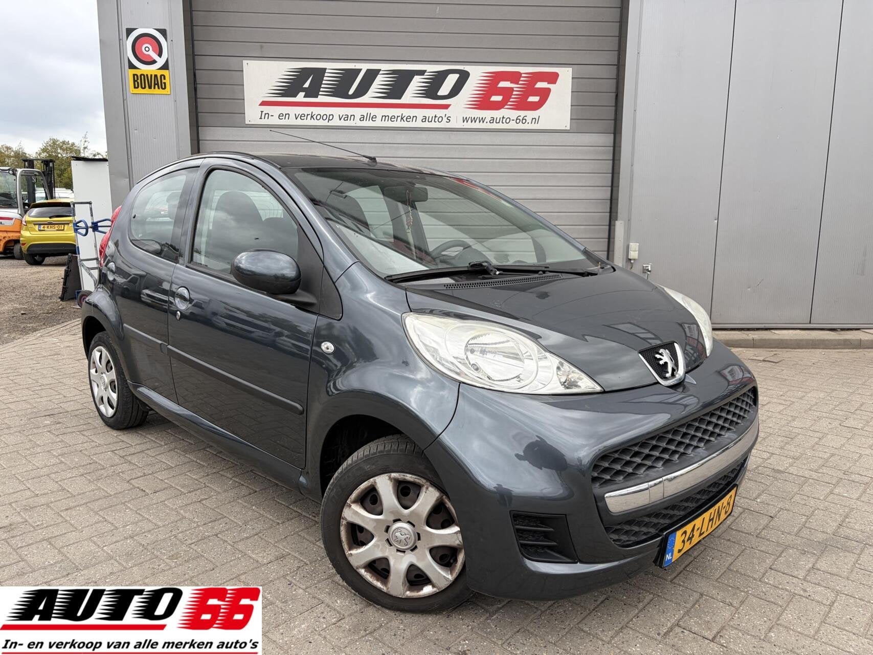 Peugeot 107 1.0-12V XS, Auto's, Voorwielaandrijving, Stof, Gebruikt, Zwart