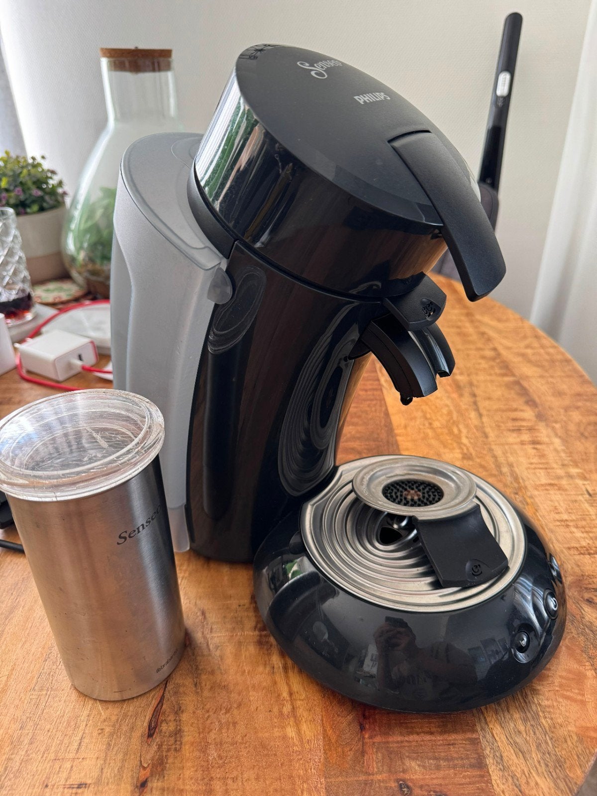 Senseo koffiezetapparaat + voorraadbus, Ophalen, Gebruikt, Koffiemachine