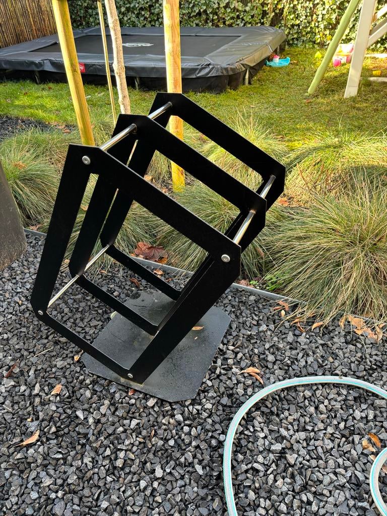 Houtrek - houtopslag - metalen zwarte houtrek, Minder dan 3 m³, Ophalen, Overige houtsoorten, Blokken