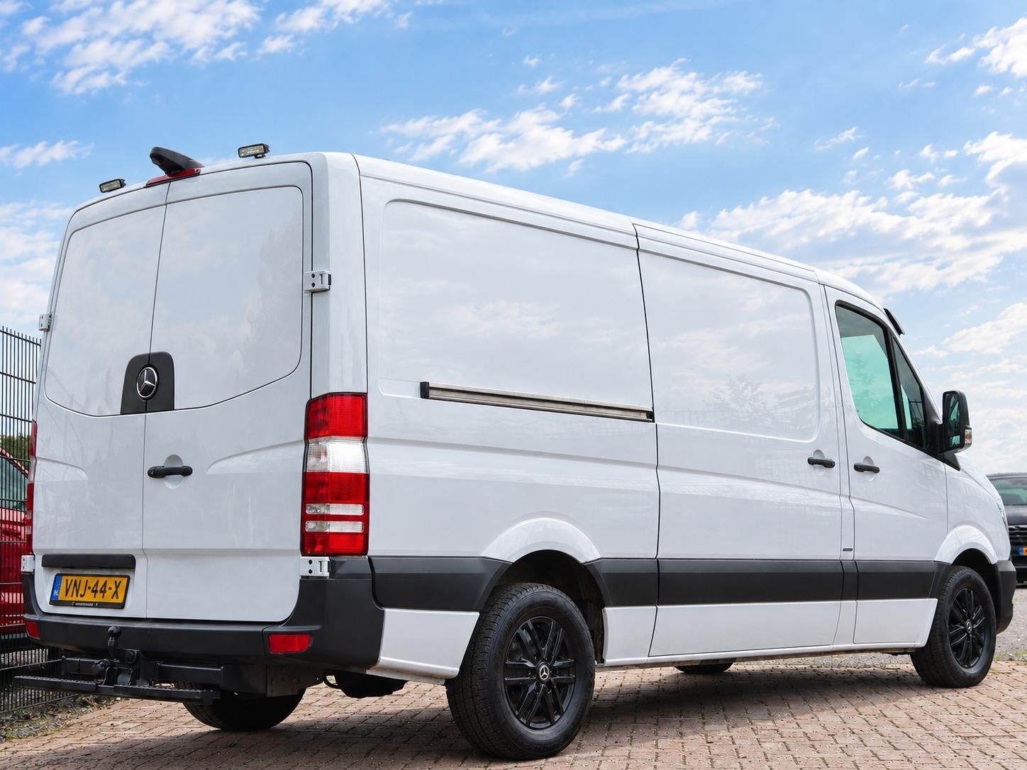 Mercedes-Benz Sprinter 319 3.0 V6 BlueTEC L2H1 Euro 6, Stoel, Auto's, Gebruikt, 192 pk, Bedrijf, Android Auto