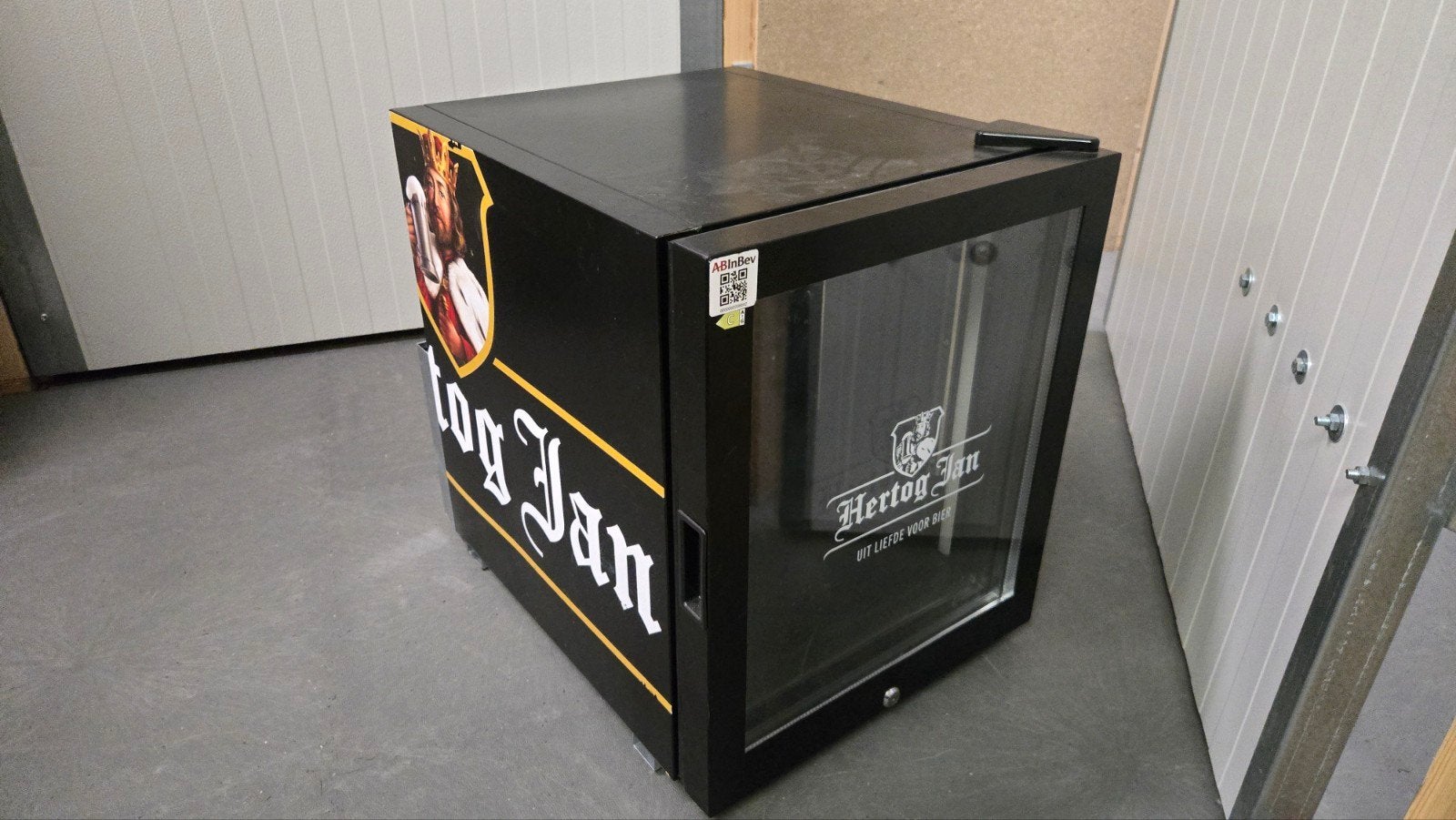 Hertog Jan Mini Koelkast - Zo goed als nieuw, Witgoed en Apparatuur, Koelkasten en IJskasten, Zo goed als nieuw, Zonder vriesvak
