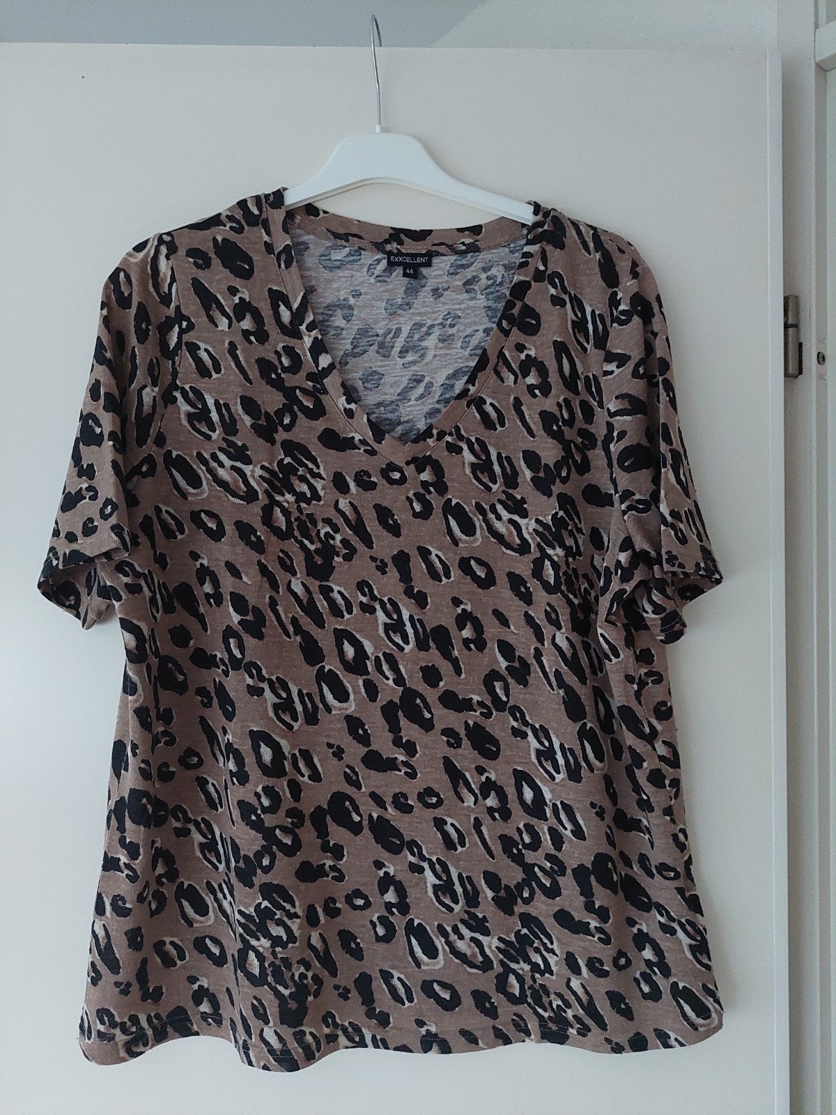 Exxcellent Zandkleurig Shirt met Luipaardprint Maat 46, Kleding | Dames, Beige, Maat 46/48 (XL) of groter, Ophalen of Verzenden