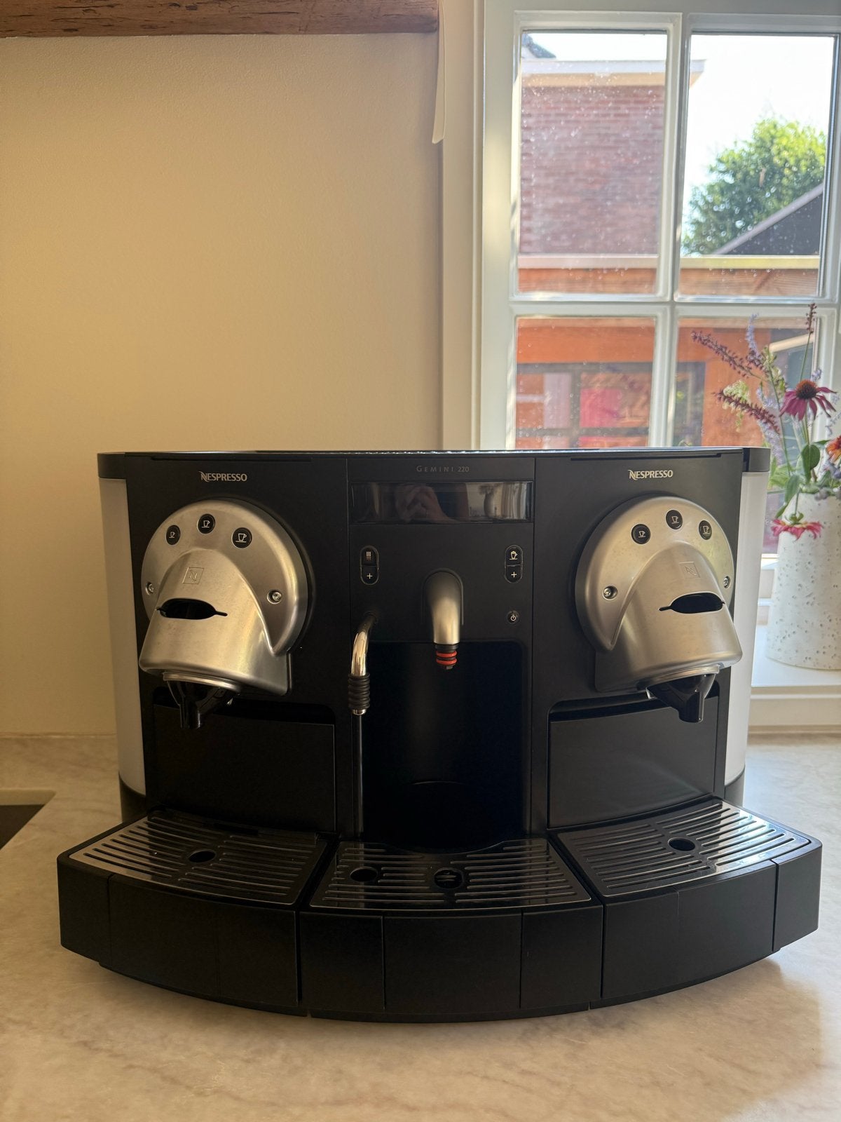 professionele koffiemachine, Ophalen, Gebruikt, 10 kopjes of meer, Koffiemachine