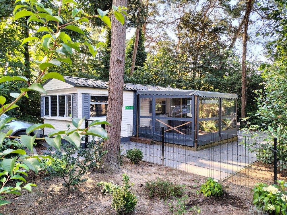 Instapklaar Chalet met staanplaats in Baarle-Nassau, Tot en met 4