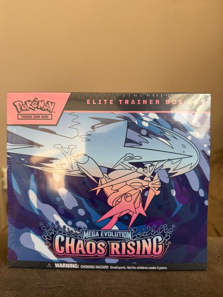Pokemon chaos rising elite trainer box, Ophalen of Verzenden, Nieuw, Overige typen, Foil