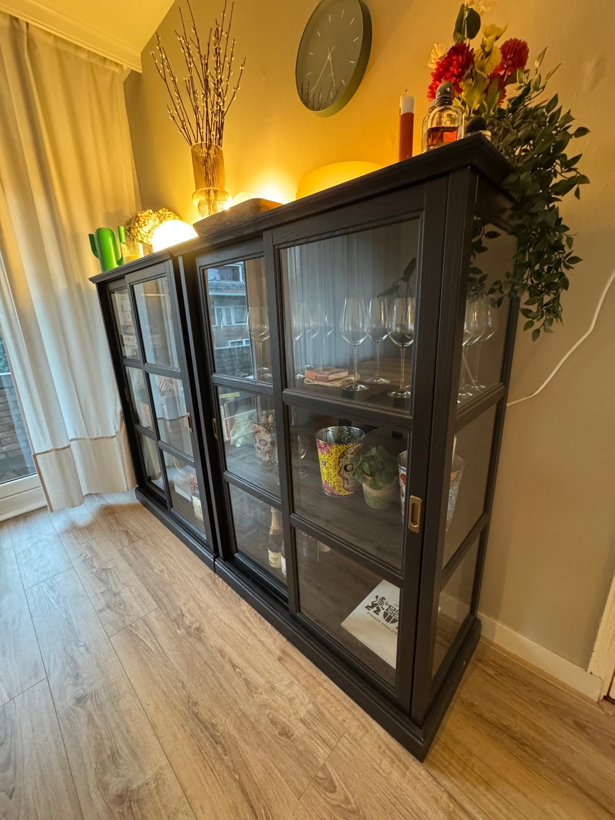 IKEA MALSJÖ Vitrinekasten - Zwart (2 stuks), Huis en Inrichting, Gebruikt, 100 tot 150 cm, 25 tot 50 cm, Overige houtsoorten