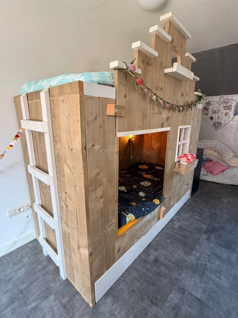 Stapelbed 3 slaapplekken / Bedhuis / Orgineel Saartje Prum, Ophalen, Gebruikt, Steigerhout, Overige maten