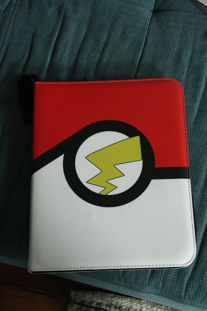Spieringstore Pokemon map met rits, Verzamelen, Ophalen of Verzenden, Gebruikt