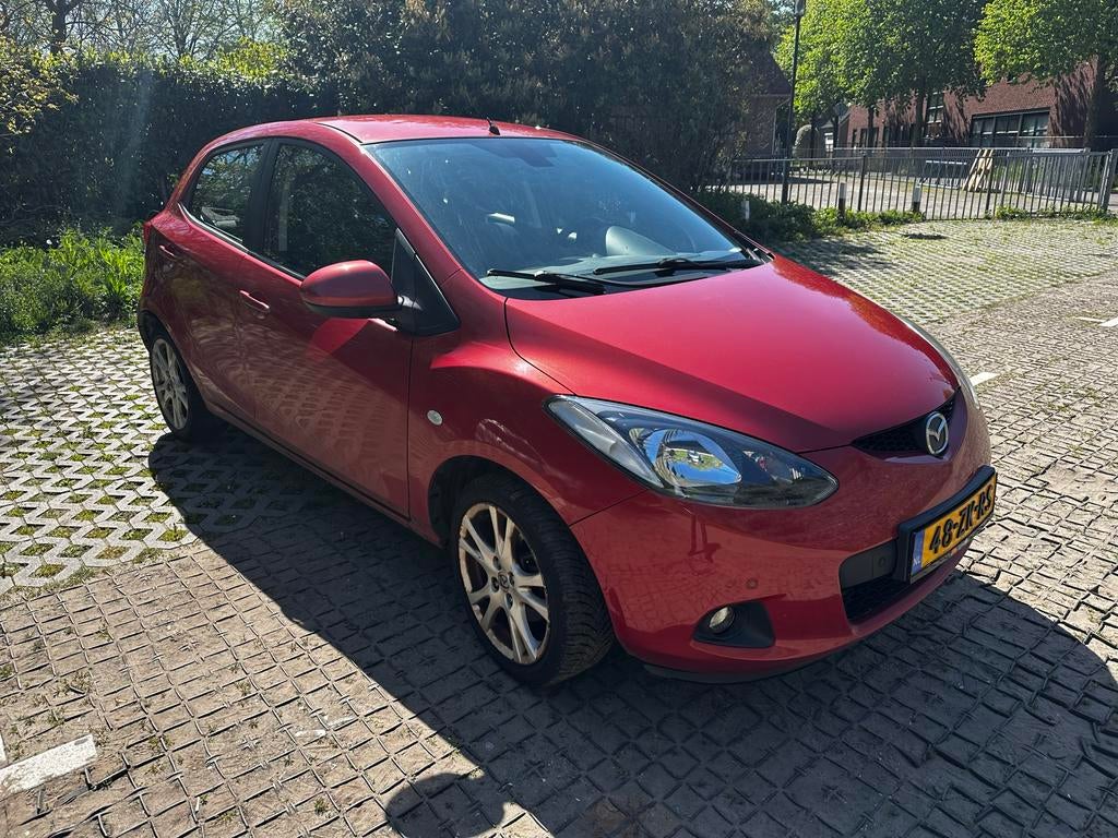 Mazda 2 1.3 63KW 5DRS 2008 Rood, Auto's, Mazda, Bedrijf, Airbags, Airconditioning, Automatische klimaatregeling, Centrale vergrendeling