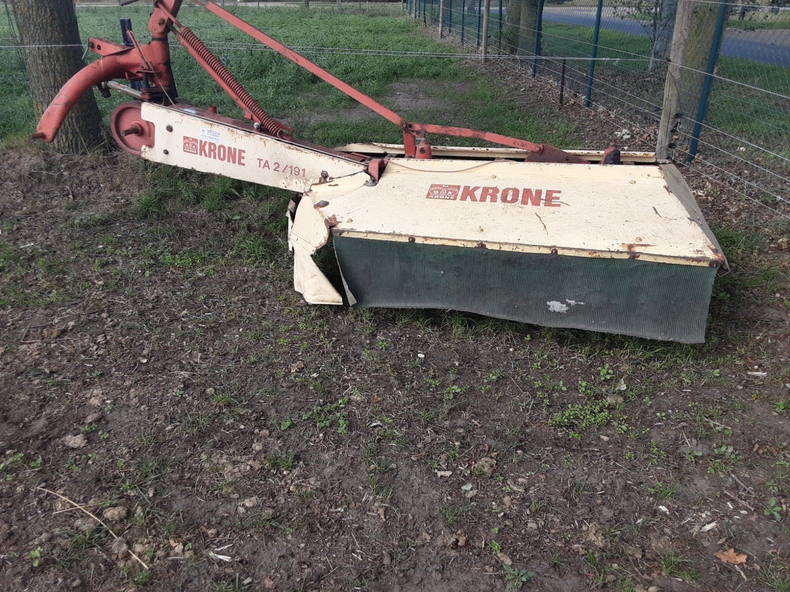 Krone TA 2/191 schotelmaaier in  Goede Staat, Ophalen, Veehouderij, Weidebouw