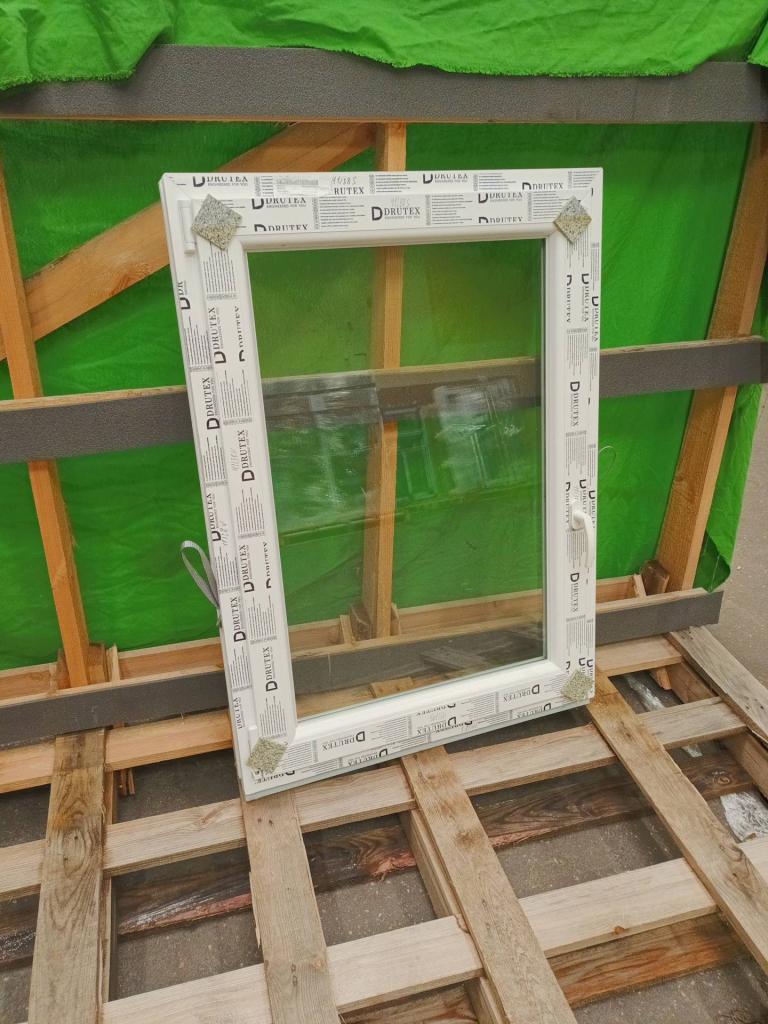 Kunststof Draaikiep kozijn  b82 x h113 cm Wit  -2401-, Doe-het-zelf en Verbouw, Kozijnen en Schuifpuien, Kunststof, Raamkozijn