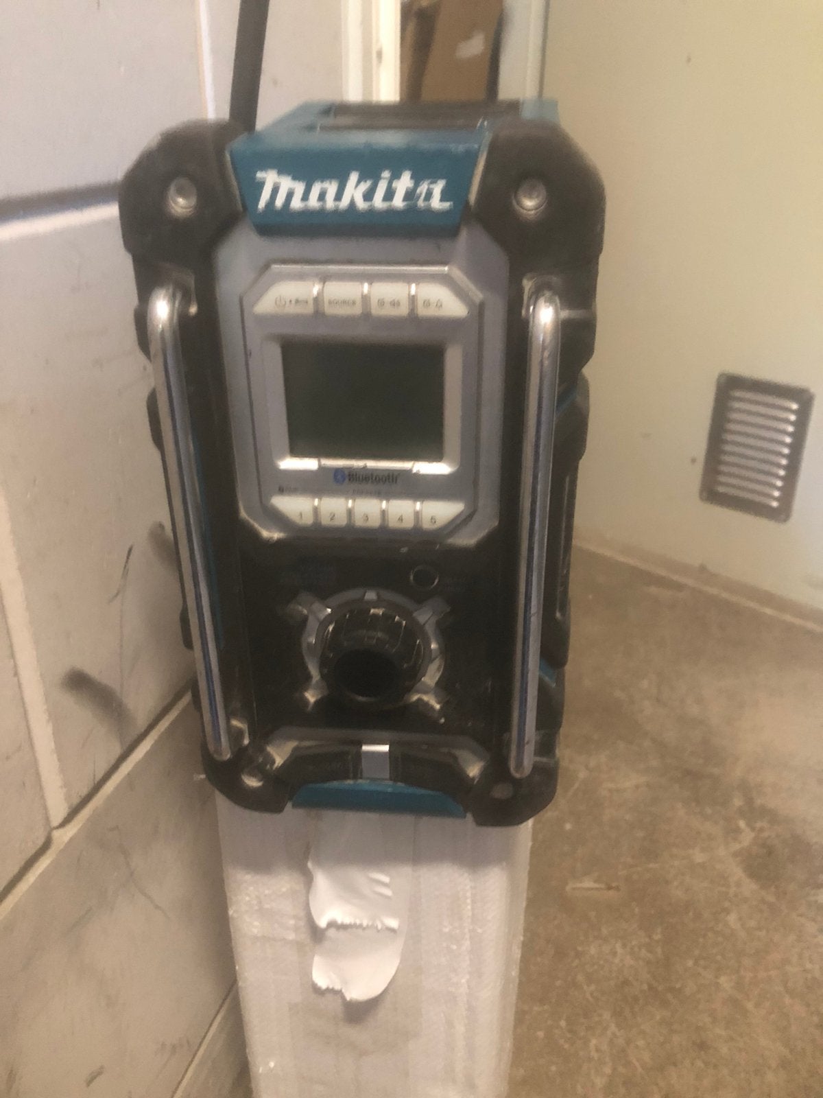 Makita bouw Radio bleuthot, Ophalen of Verzenden, Bouwradio