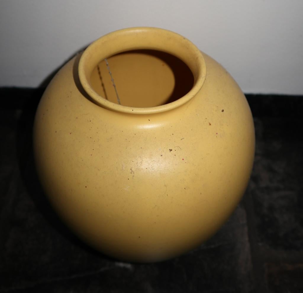 Bolvaas okergeel/mosterd keramiek mat glazuur, Antiek en Kunst, Antiek | Keramiek en Aardewerk, Ophalen
