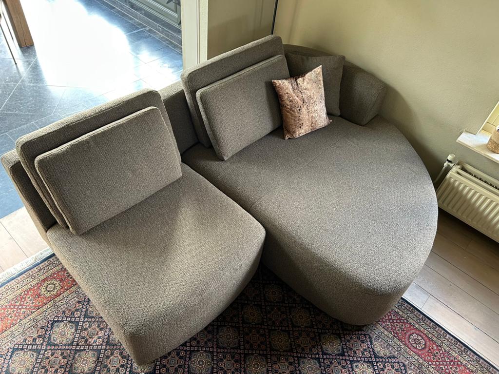 Gloednieuwe loungebank met chaise longue, Ophalen, Zo goed als nieuw, Stof