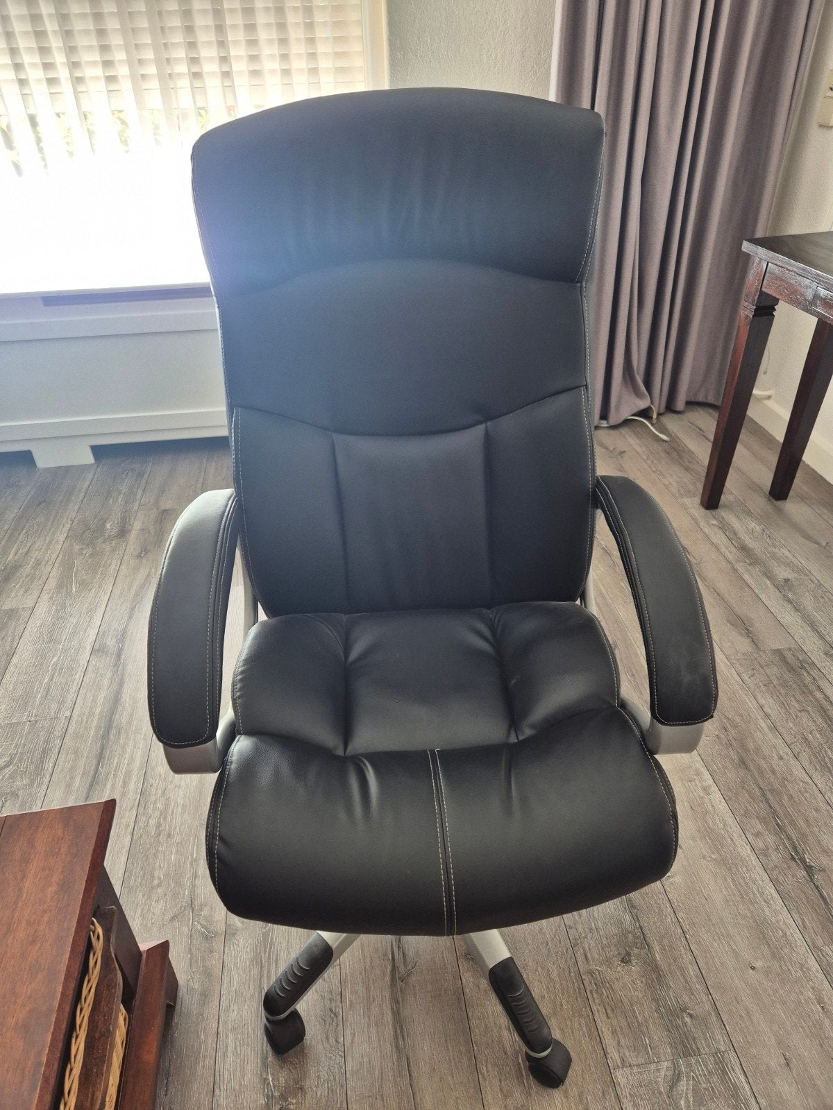 Comfortabele Zwarte Bureaustoel - Ergonomisch Design, Ophalen, Ergonomisch, Gebruikt, Zwart