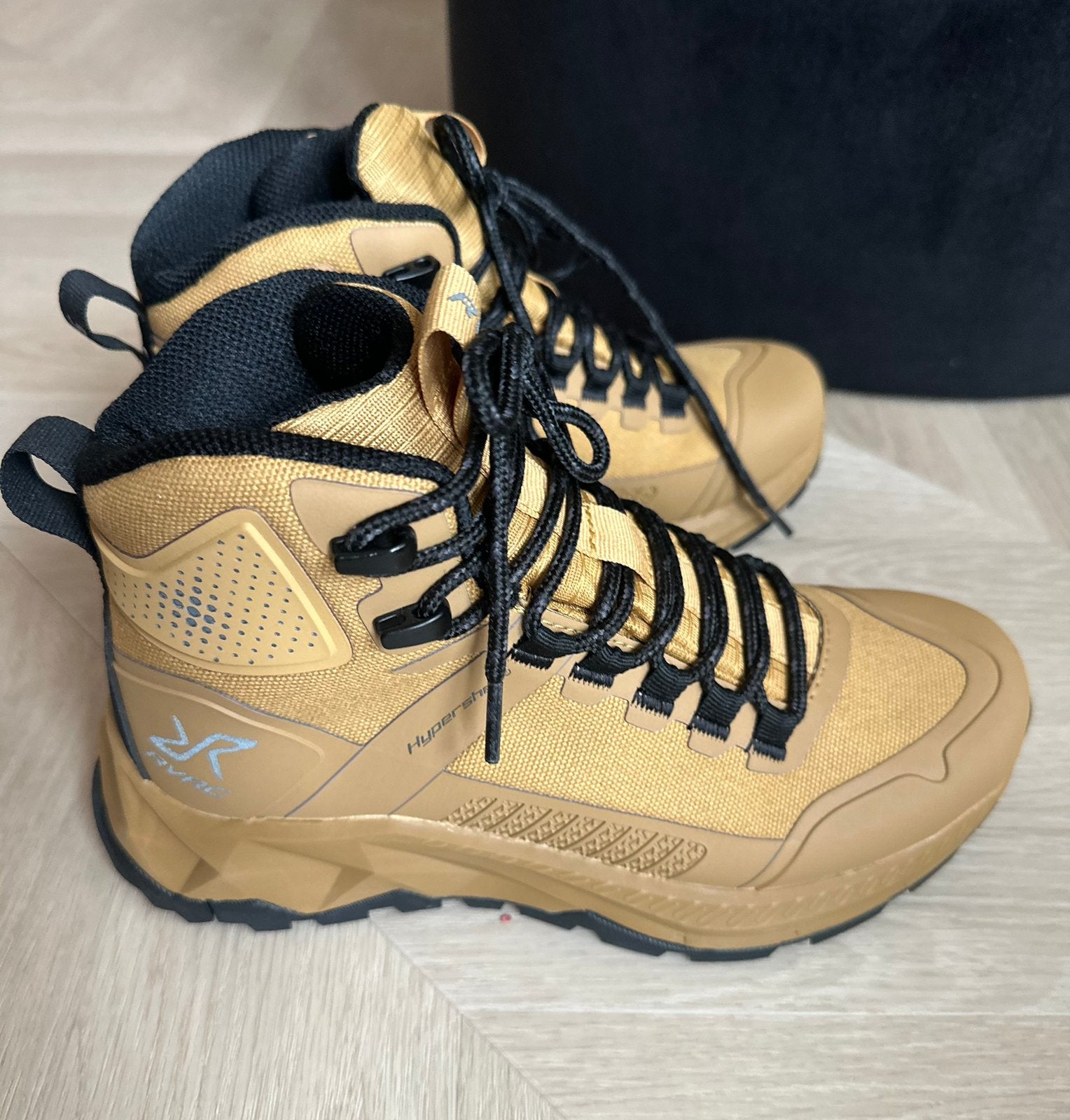 RevolutionRace Phantom wandelschoenen, Ophalen of Verzenden, Zo goed als nieuw, Schoenen