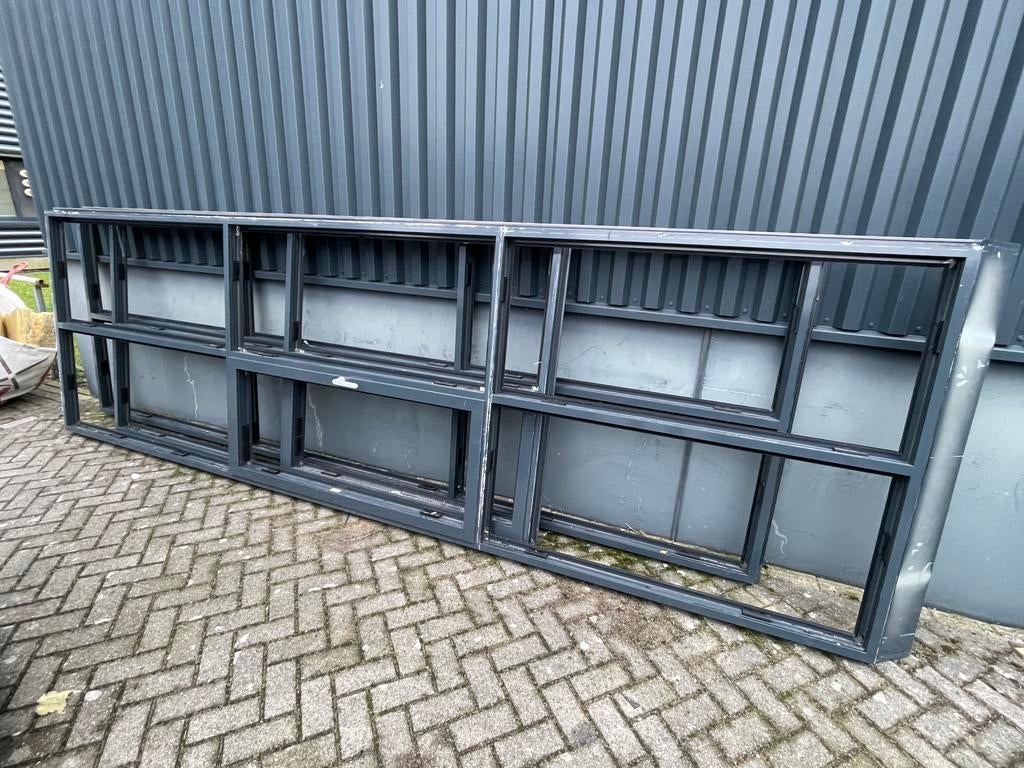 Kozijnen met kiepramen, Ophalen, Zo goed als nieuw, Gevelraam of Ruit