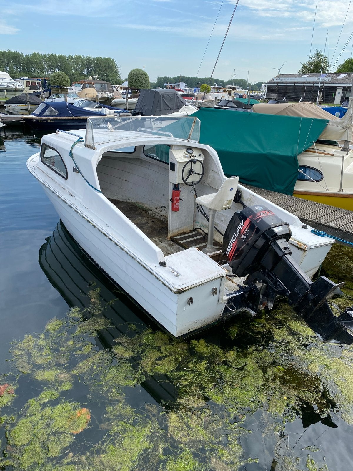 Kajuitboot met Mercury 60 PK buitenboordmotor, Watersport en Boten, Benzine, Overige merken, Gebruikt, Kajuitboot