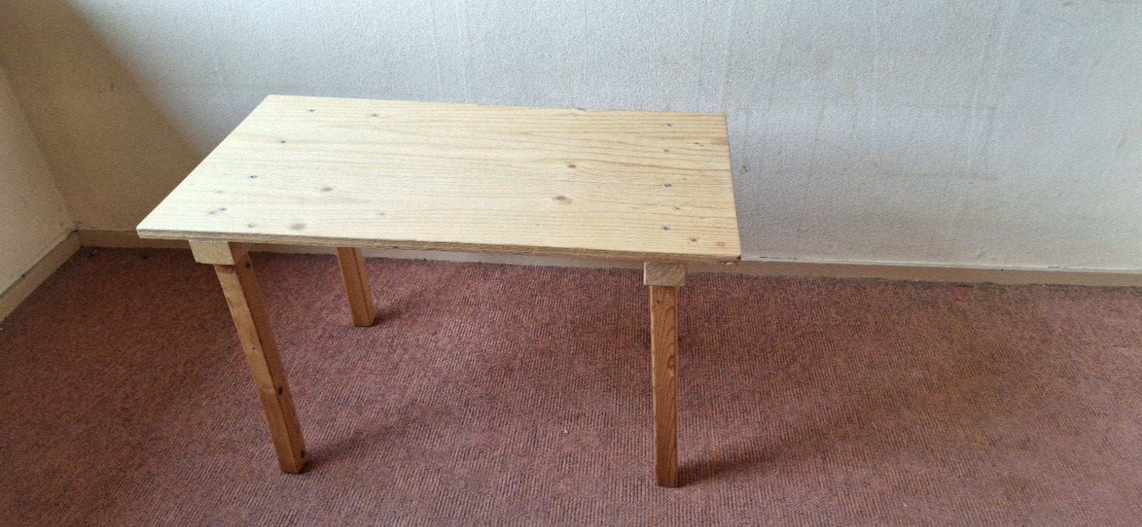 Houten (camping)tafeltje 83 cm breed 45 cm diep 50 cm hoog, Ophalen, Gebruikt, Campingtafel