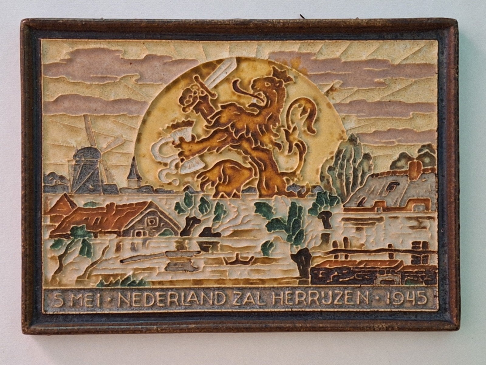 Tegel: Nederland zal herrijzen, Ophalen of Verzenden