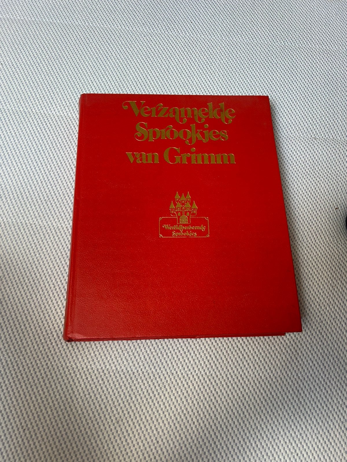 Verzamelde sprookjes van grimm, Boeken, Sprookjes en Fabels, Ophalen of Verzenden, Zo goed als nieuw