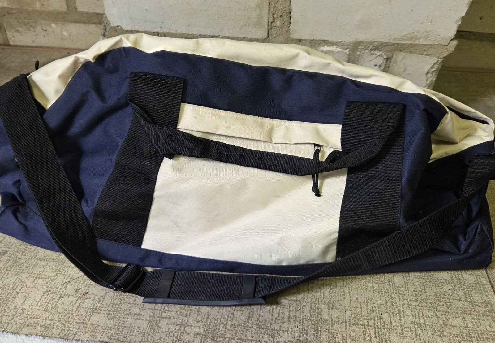Weekendtas nieuw, Sieraden, Tassen en Uiterlijk, Ophalen, Nieuw, 30 cm of meer, Minder dan 35 cm