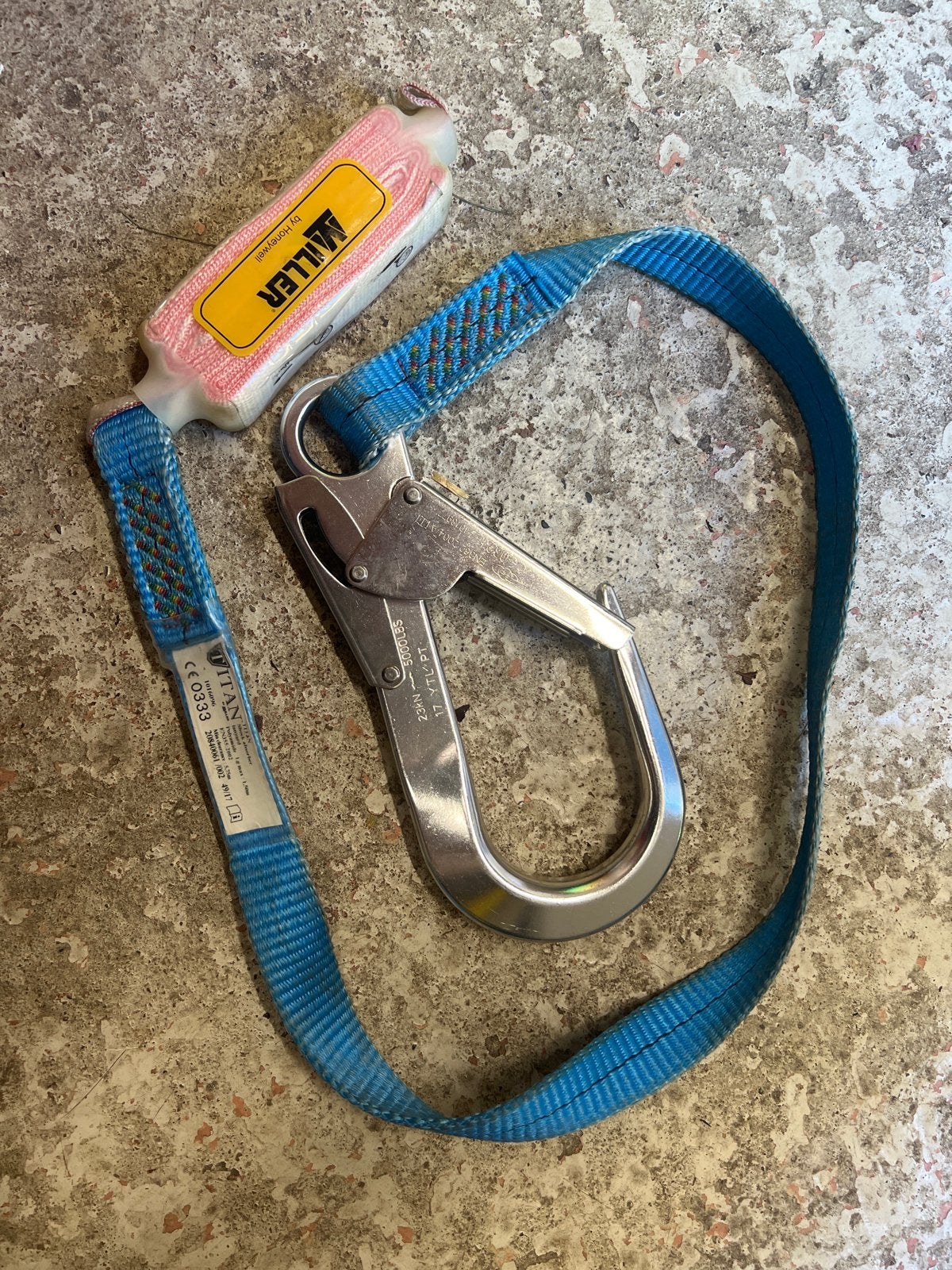Miller by Honeywell Titan Schokdemper Lanyard, Ophalen, Gebruikt