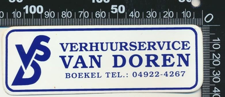 Sticker: Verhuurservice Van Doren - Boekel (2), Verzamelen, Stickers, Ophalen of Verzenden, Zo goed als nieuw, Bedrijf of Vereniging