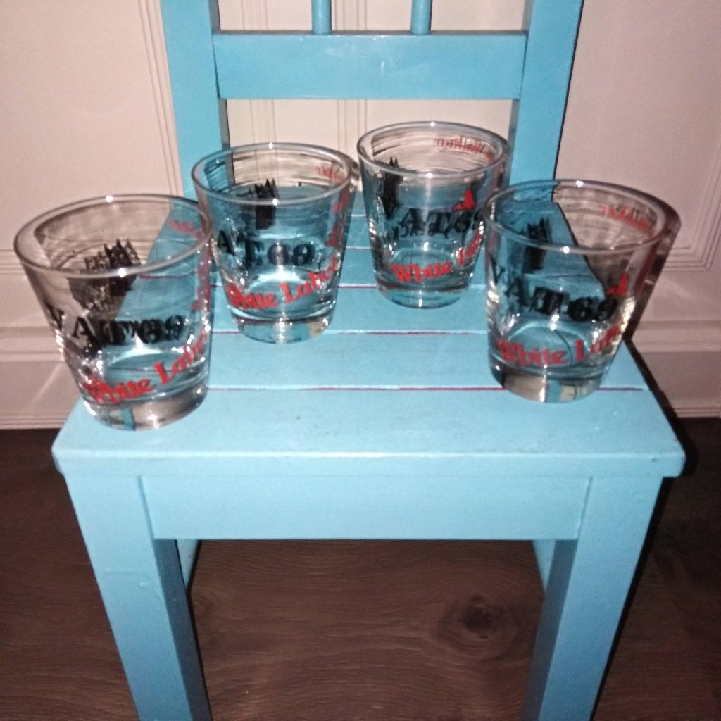 Scotch Whisky Karaf en 4 glazen met meerdere labels, Ophalen, Gebruikt, Overige typen
