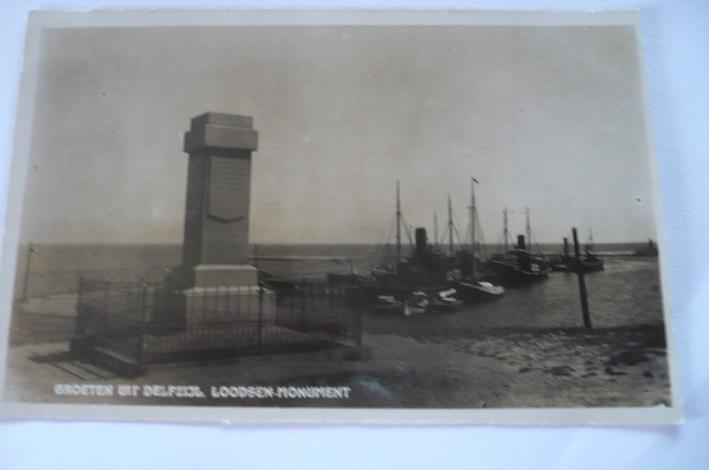 fotokaart delfzijl loodsen monument gelopen 1936, Verzenden, 1920 tot 1940, Gelopen, Groningen