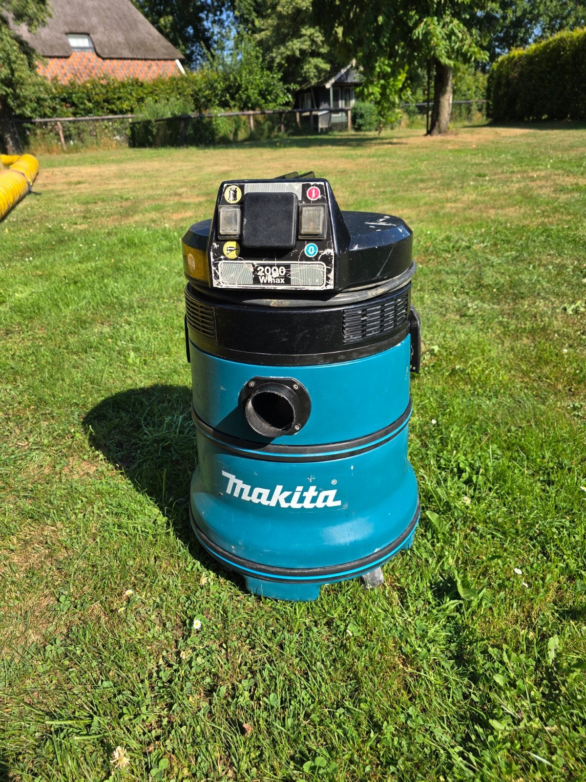Makita 440 Industriële Stofzuiger 2000Wmax, Ophalen, Gebruikt, Industriële stofzuiger, 2000 watt of meer