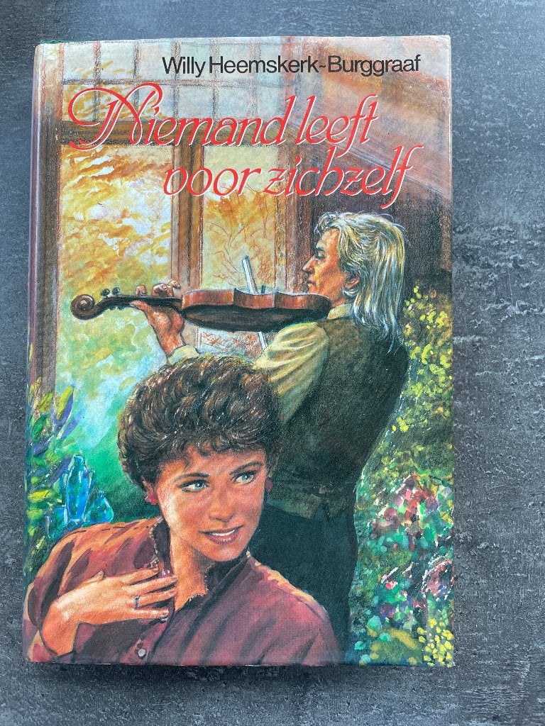 Niemand leeft voor zichzelf van Willy Heemskerk-Burggraaf., Boeken, Ophalen, Gelezen