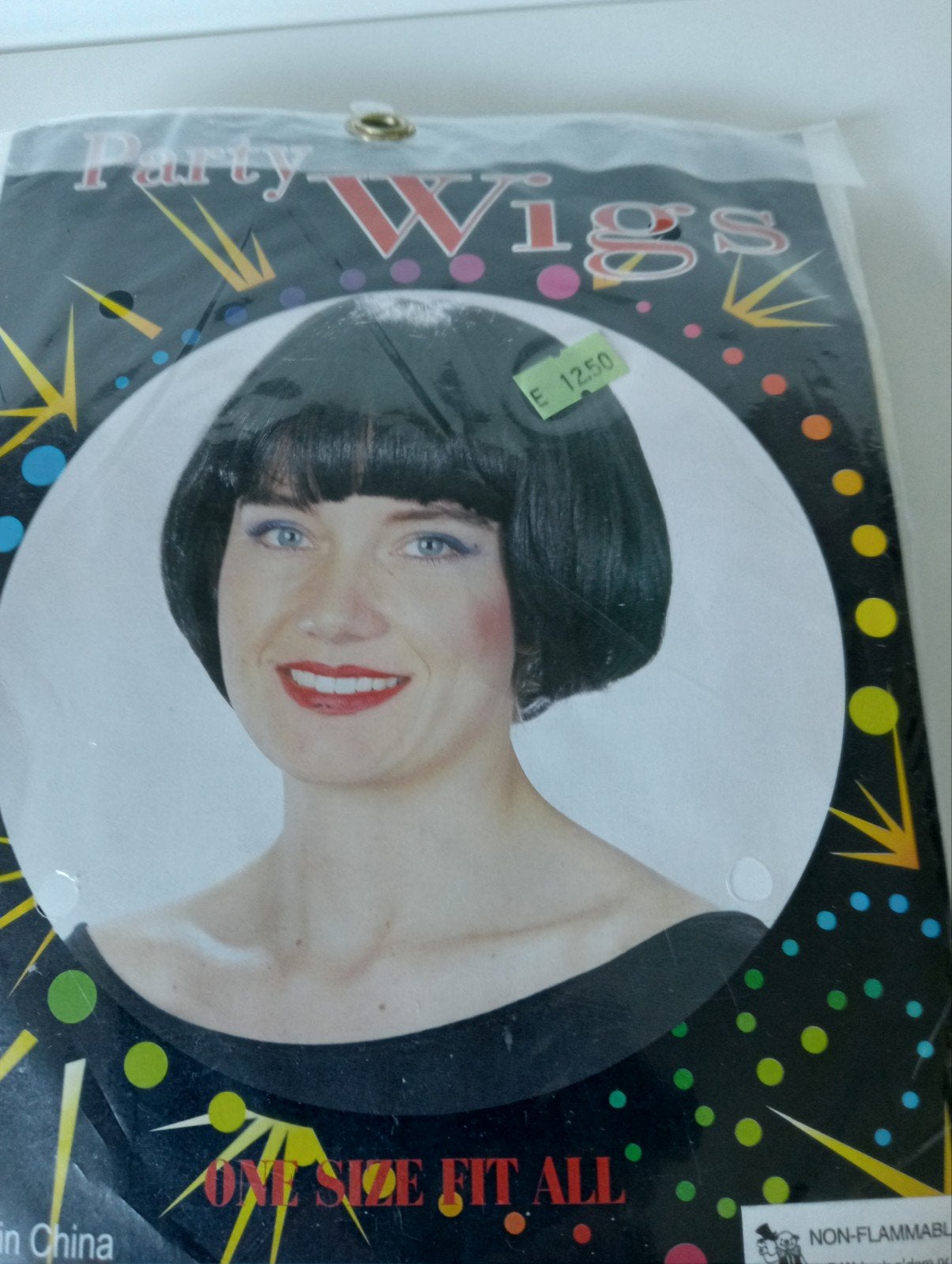 Nieuwe blauwe pruik - Party Wigs, Ophalen of Verzenden, Nieuw, Accessoires