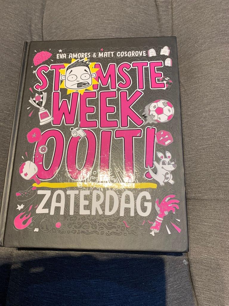 Eva Amores & Matt Cosgrove - Stomste week ooit, Ophalen of Verzenden, Nieuw, Fictie algemeen